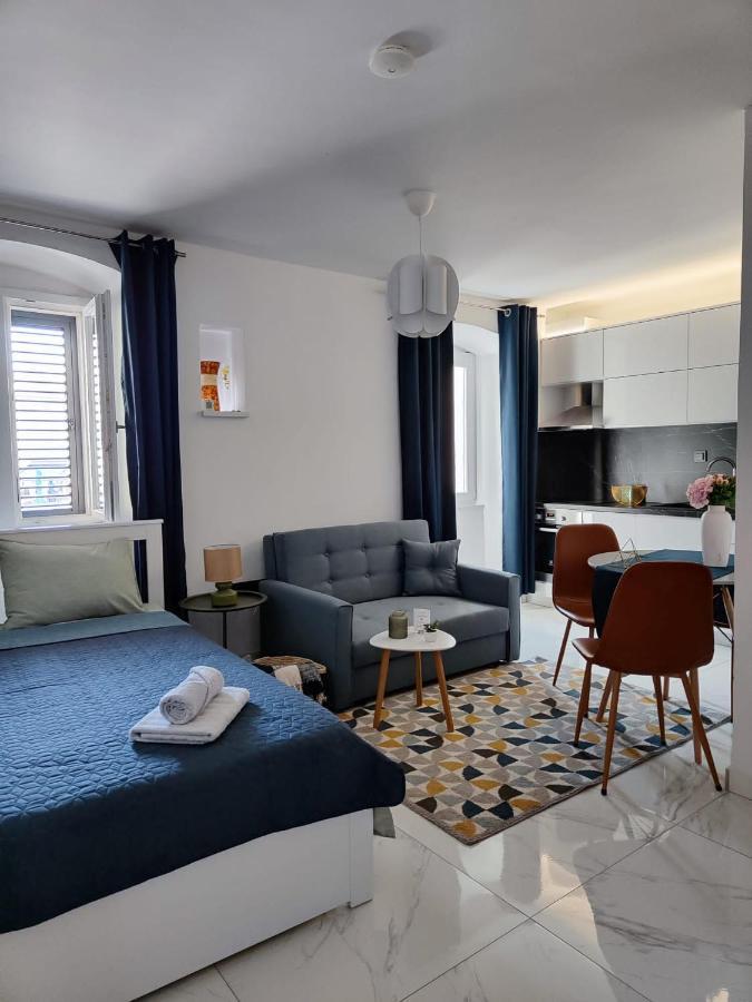 Apartment Augustini Cres Eksteriør billede