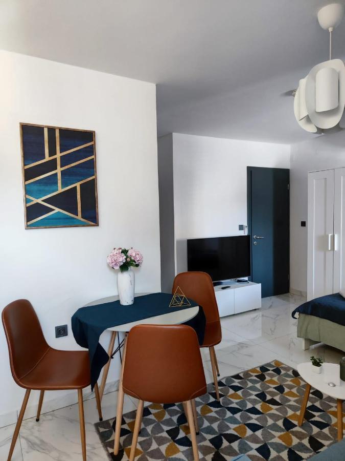 Apartment Augustini Cres Eksteriør billede